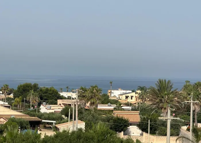Ammare Apartment *